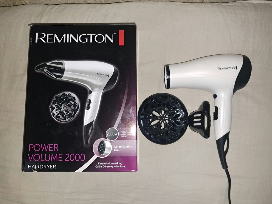 Сешоар Remington Power Volume 2000W С Гаранция