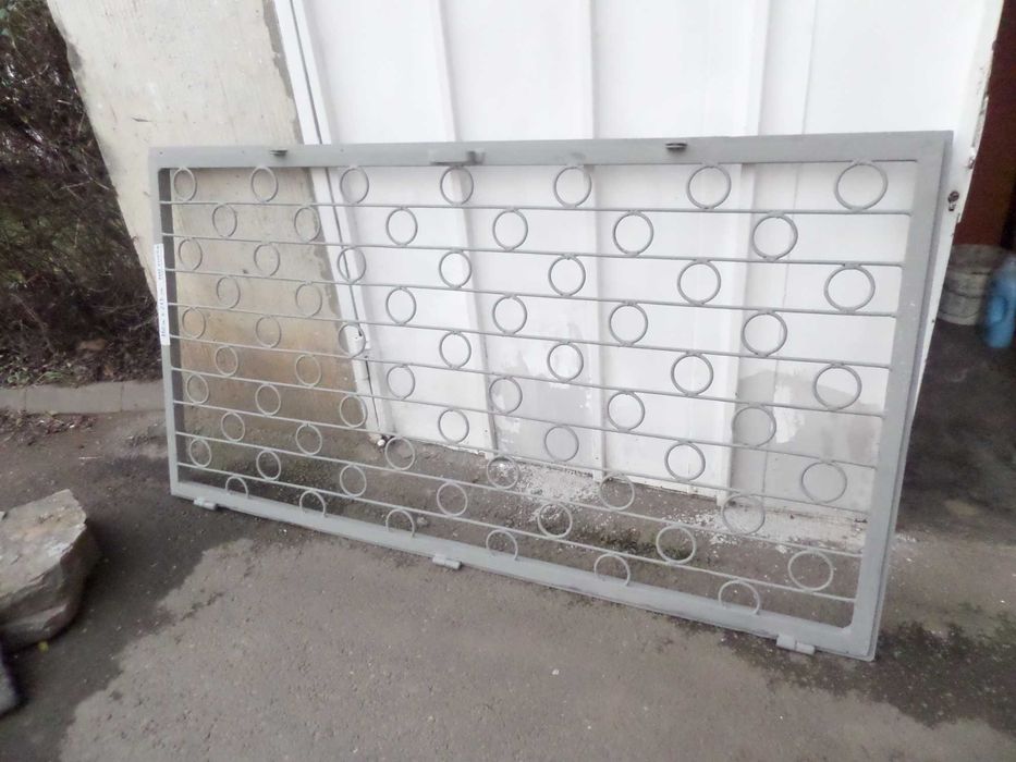 Usa de siguranta   110 cm x 213 cm