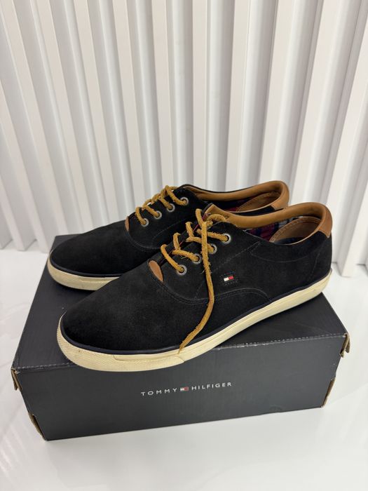 Tenisi Tommy Hilfiger