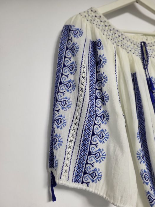 Ie traditionala modelul crestele cusuta manual