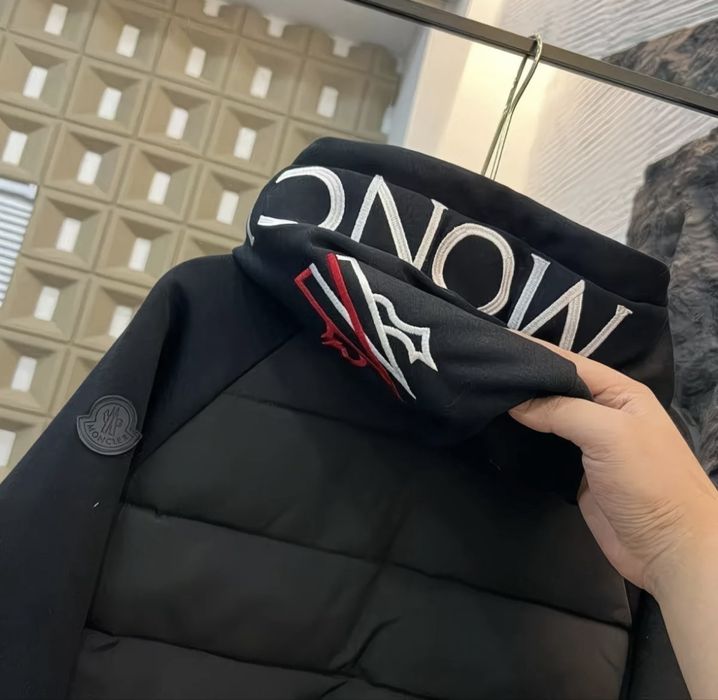 Продам кардиган-кофта-куртка Moncler