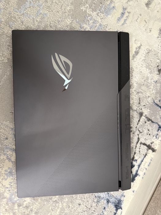 Игровой ноутбук, компьютеры для игр и монтажа