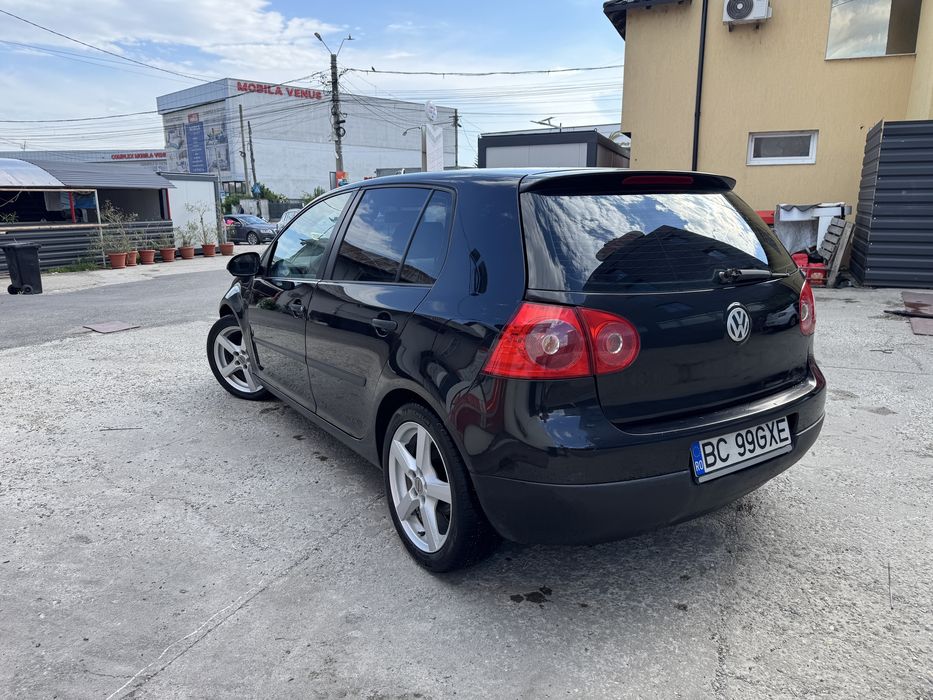 VOLKSWAGEN Golf 2005 — imagine 4
