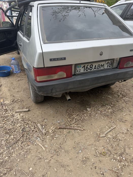 Продам машину лада 9