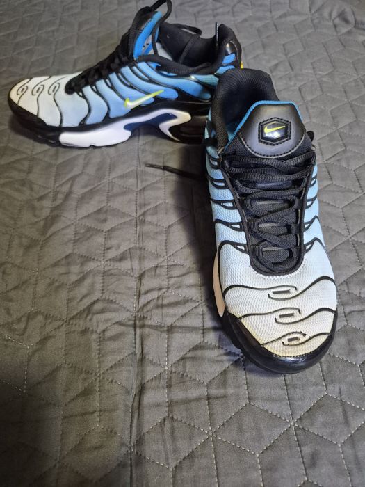 Adidasi Nike 39 buni