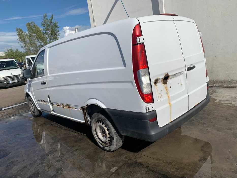 Dezmembrez Mercedes Vito/Viano 110 CDI w639 2.2 euro 4 Lung/Extra Lung