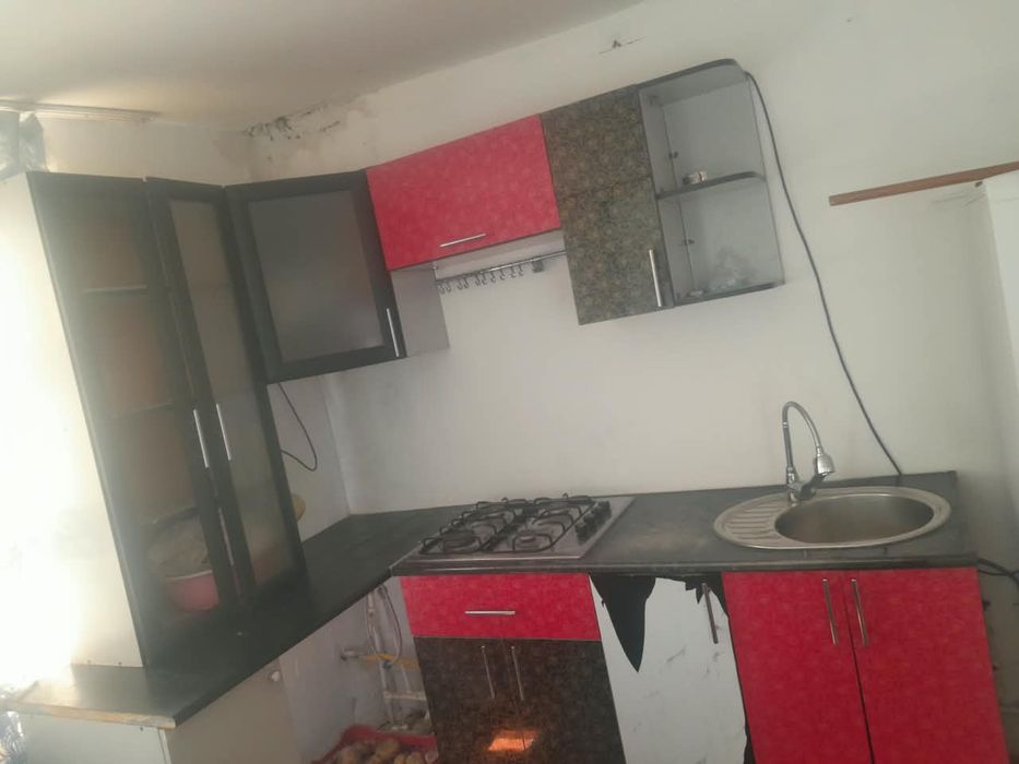Продам срочно Кухный гарнитура