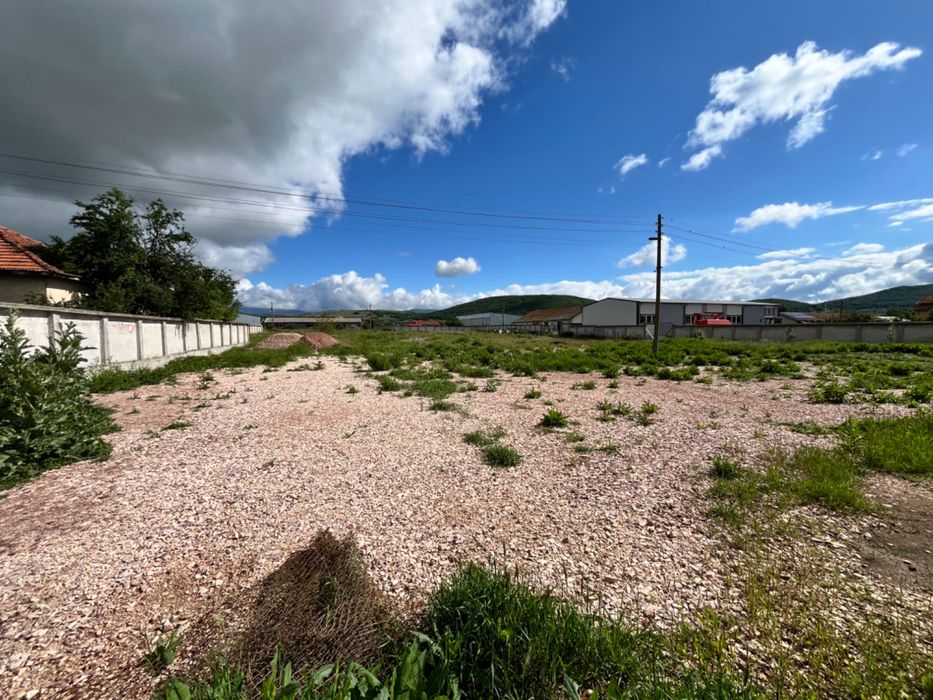 Продава се Парцел в с. Априлово, Област София-област - 8588 кв.м за 33 €/кв.м - Снимка #2