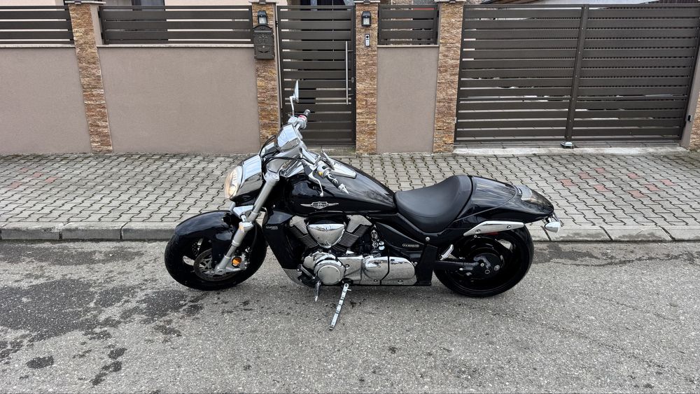 Suzuki boulevard m109r
