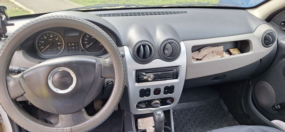 Dacia Logan 1.2 benzina și GPL