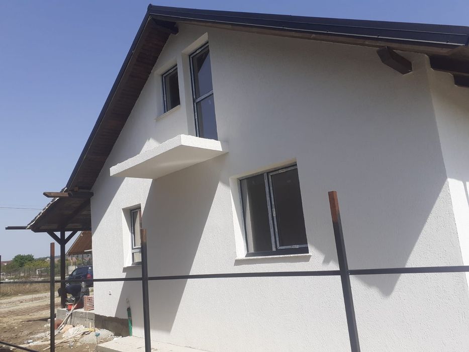 Vand casă in hemeiuși