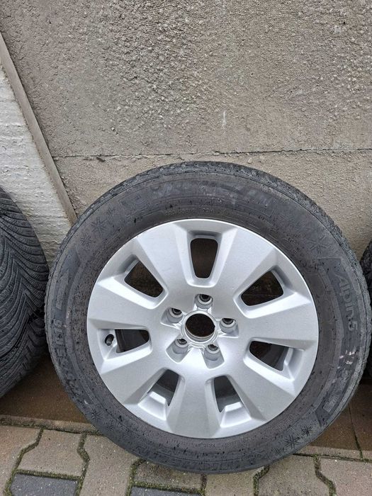 Roți complete Audi 225/55 R16