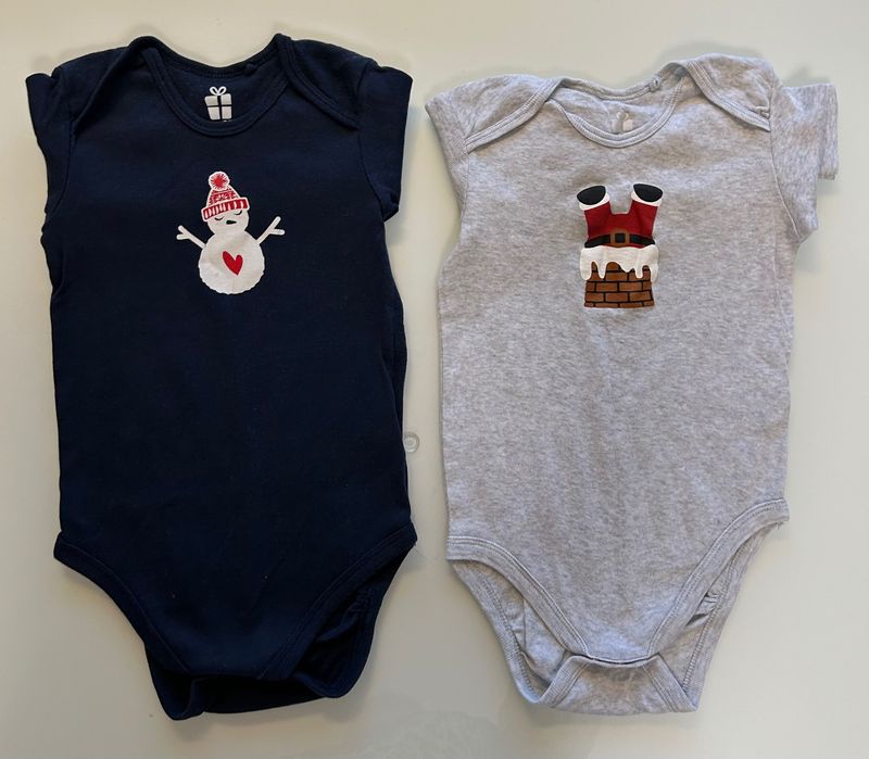 Лот Коледни бодита и пижамки 86/92 см Lupilu