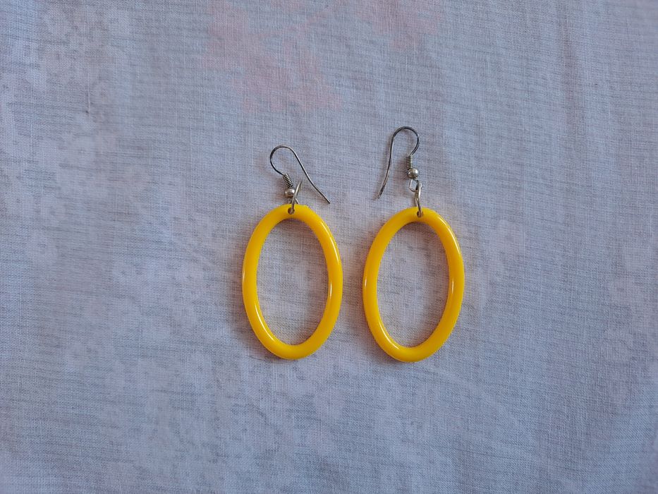 Обеци по 1 лв за брой