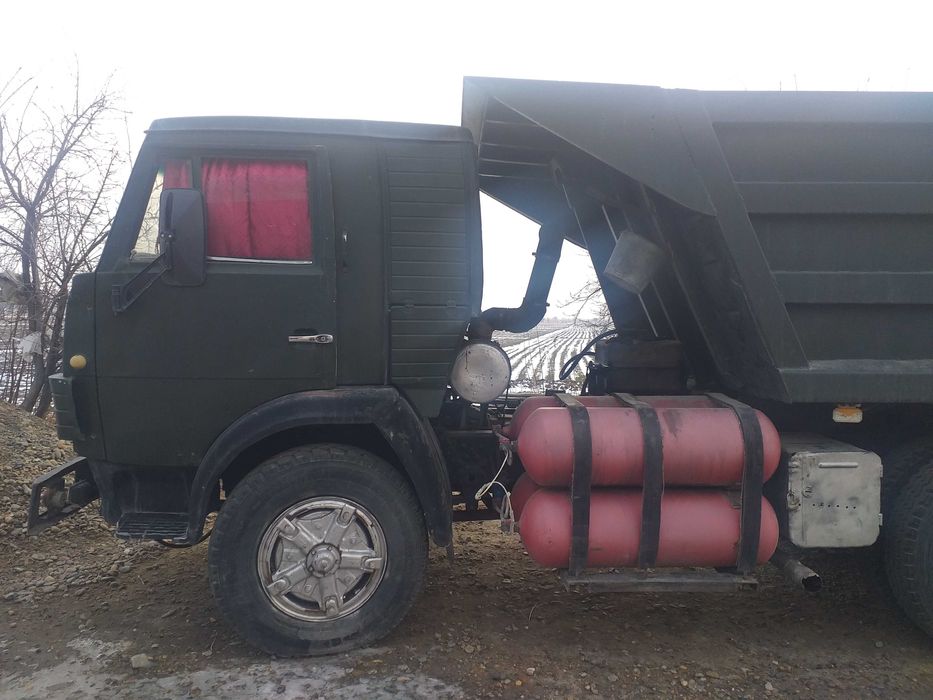 Kamaz 5511 sotiladi.