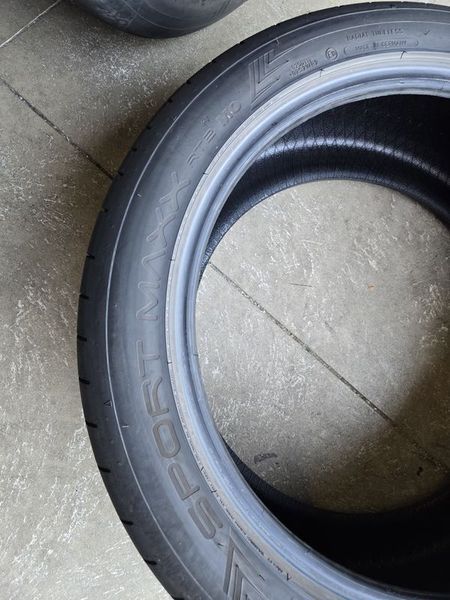 285/40/20//255/45/20 DUNLOP