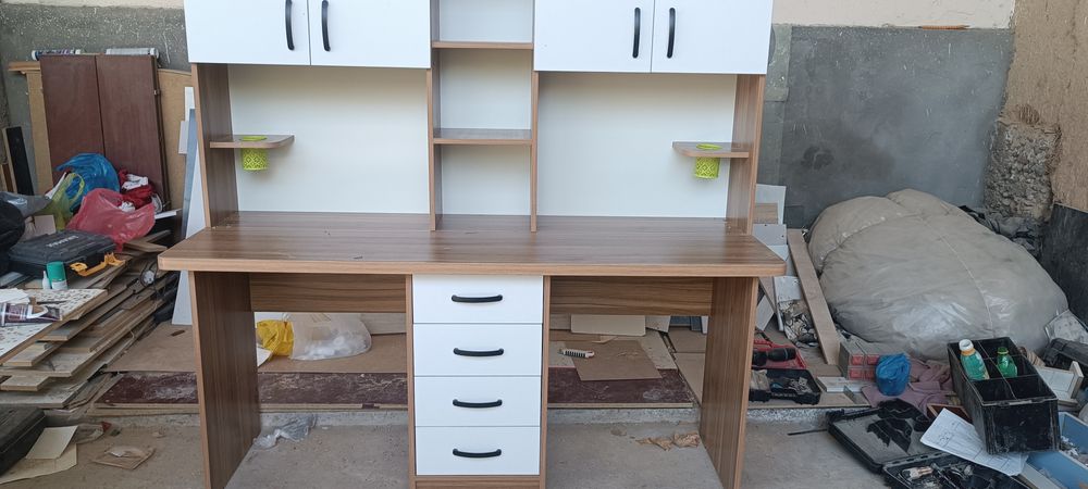 Письменные столы, офисные мебели,и разные мебели на заказ!Yozuv stolla