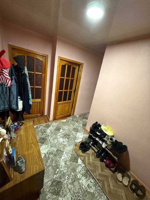 Uy sotiladi , Tipografiyada