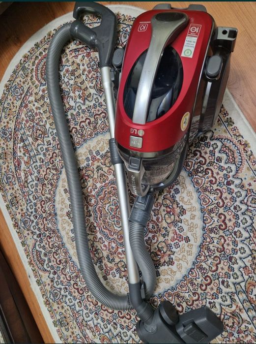 Продам пылесос лджи