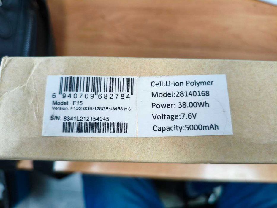 Teclast F15S 6/128 Не держит батарею.