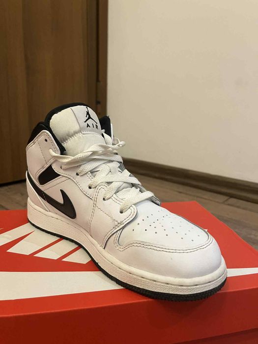 Маратонки Jordan 39 размер