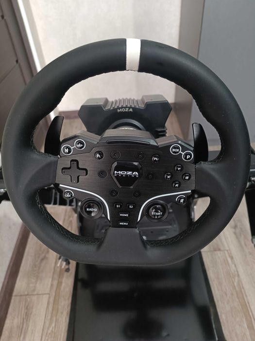 Moza R5 Bundle (V2) + КПП + Сверхпрочная стойка (37 кг)