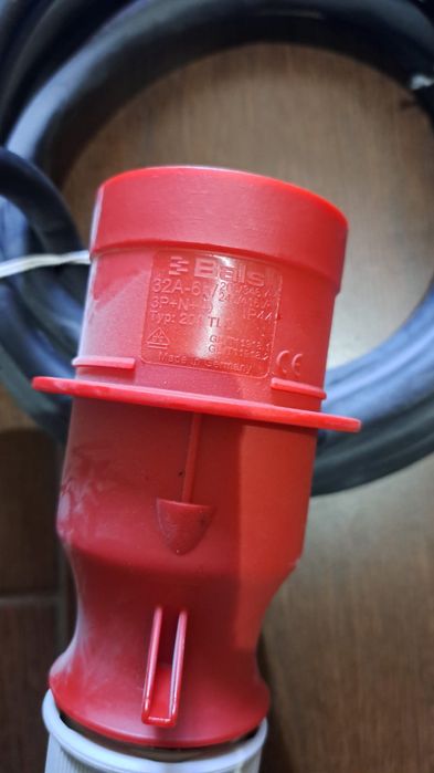 Cablu de alimentare industrial cu fisa CEE 32A - 5poli(400)