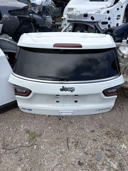 Заден капак за Jeep Compass 2022год.