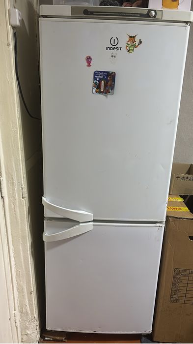 Продам холодильник б/у