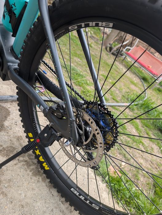 Bicicleta asistata electric Bulls