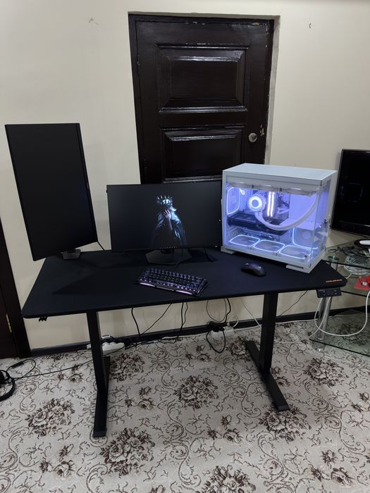 Мощный игровой комплект с amd 9800x3d и asus rtx 5070