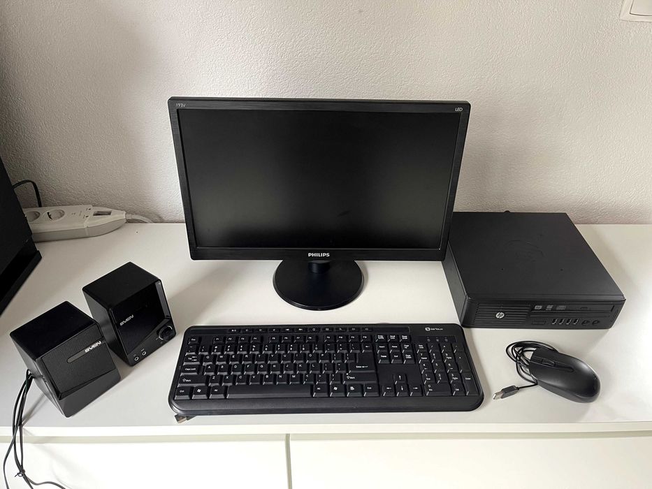 Calculator + Monitor + Mouse & Tastatura + Boxe (Sistem Complet)