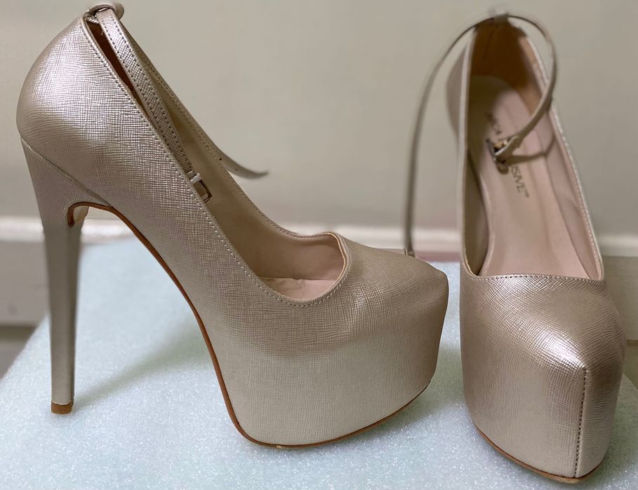 Турецкие Туфли лабутены