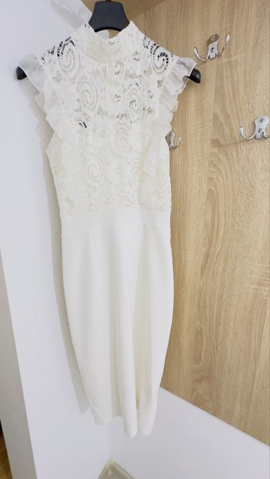 Стилна рокля на Arogans