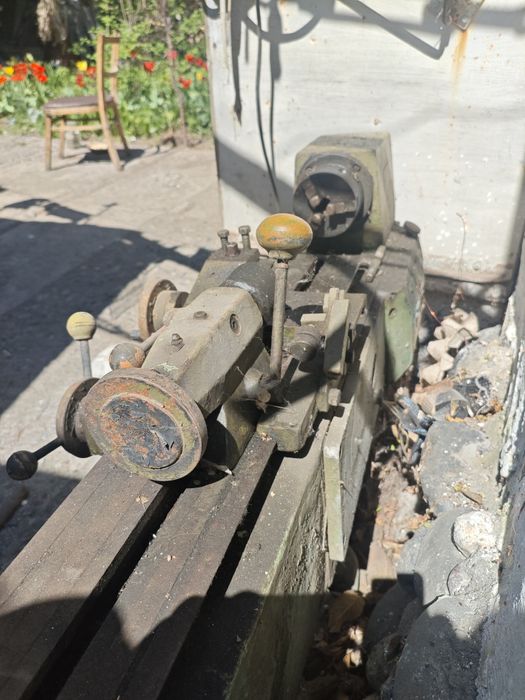 Продам настольный токарный станок P-105