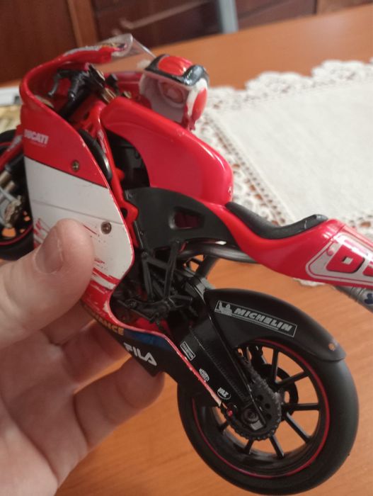 Macheta motocicleta Ducati