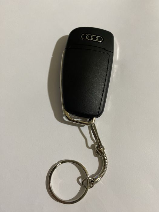 Stick usb 30gb in cheie Audi