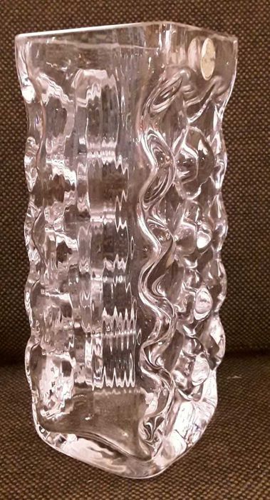 o frumoasa vaza WMF Germania art deco midcentury din cristal grea