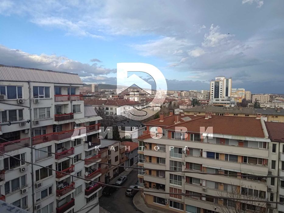 Продава се Четиристаен апартамент в Стара Загора, Център - 91 кв.м за 1208 €/кв.м - Снимка #1