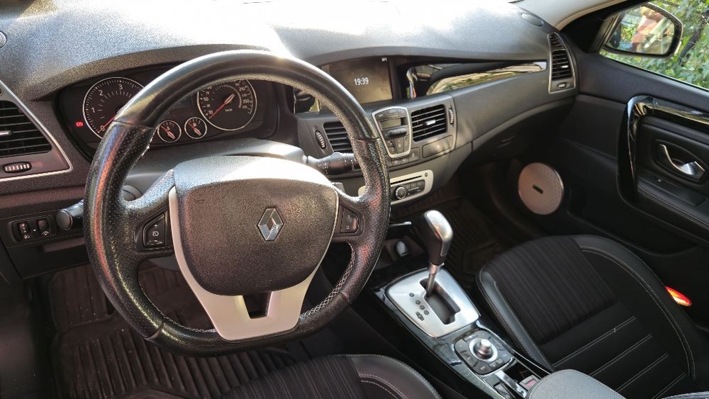 Renault Laguna 3, Anul 2014, 2.0D, 173CP, Automata