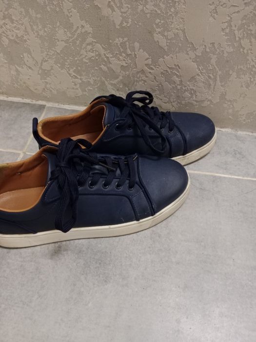 Обувь подростковый 41 р. 7000тг