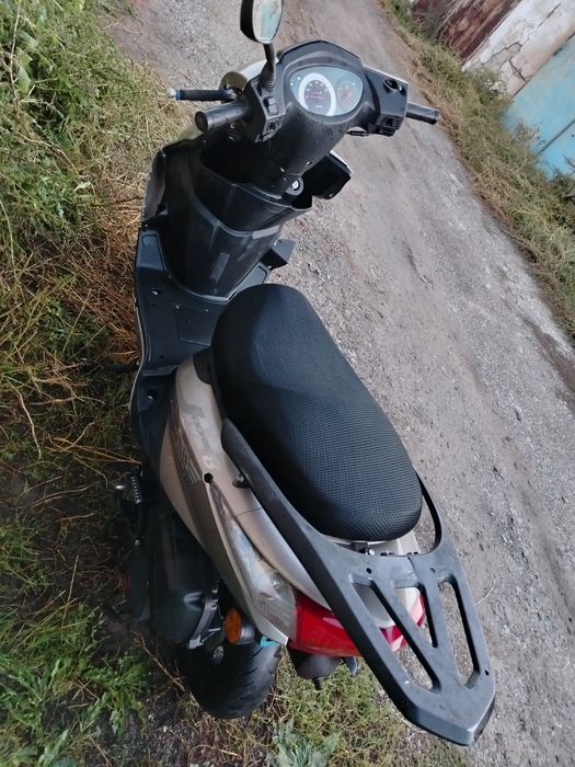 Продам скутер м8