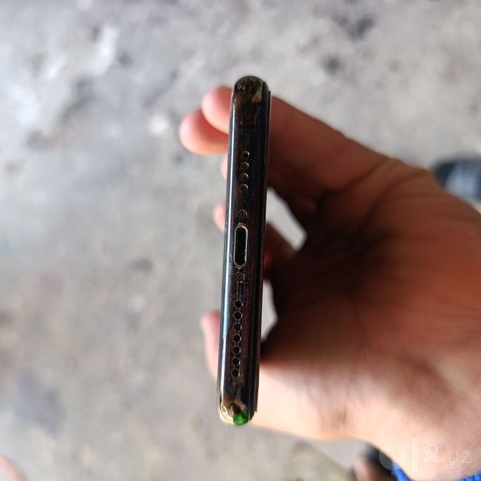 iphonee Xs max sotiladi