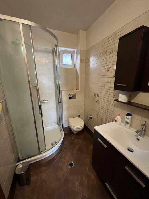 Тристаен апартамент в Младежки хълм