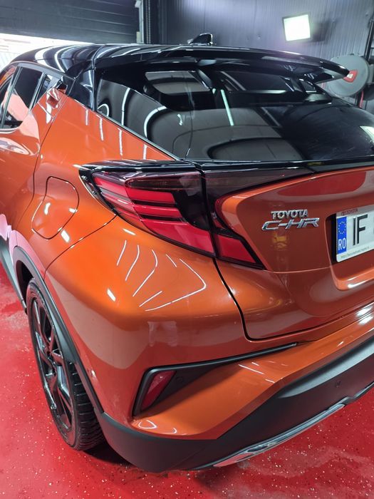 Toyota CHR 2.0 Full Hybrid