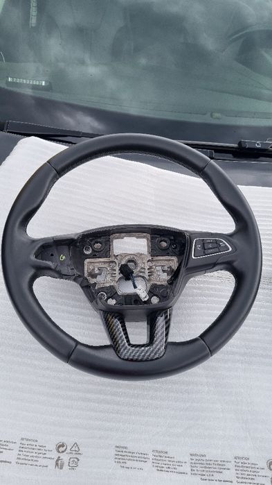 Volan ford cu incalzire