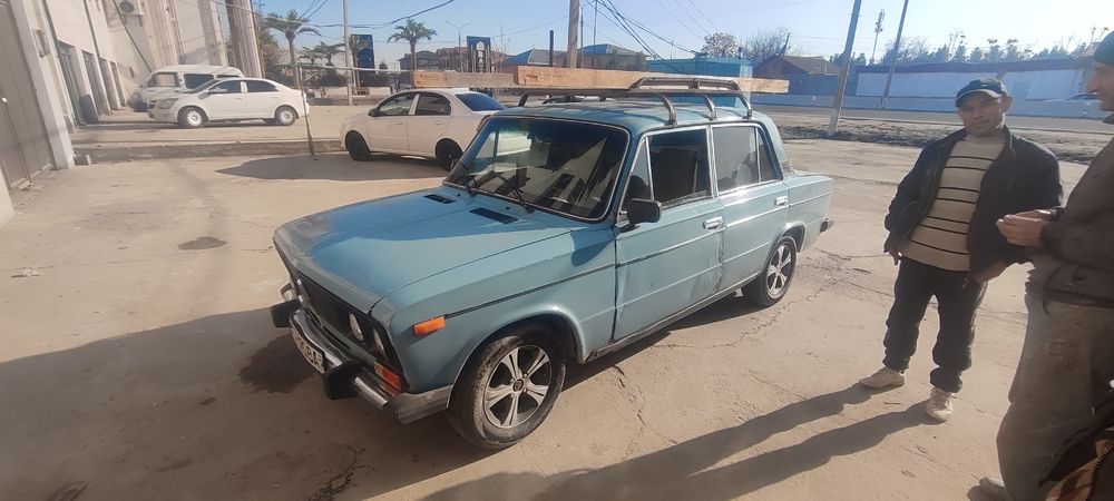 Жигули ВАЗ 2106.