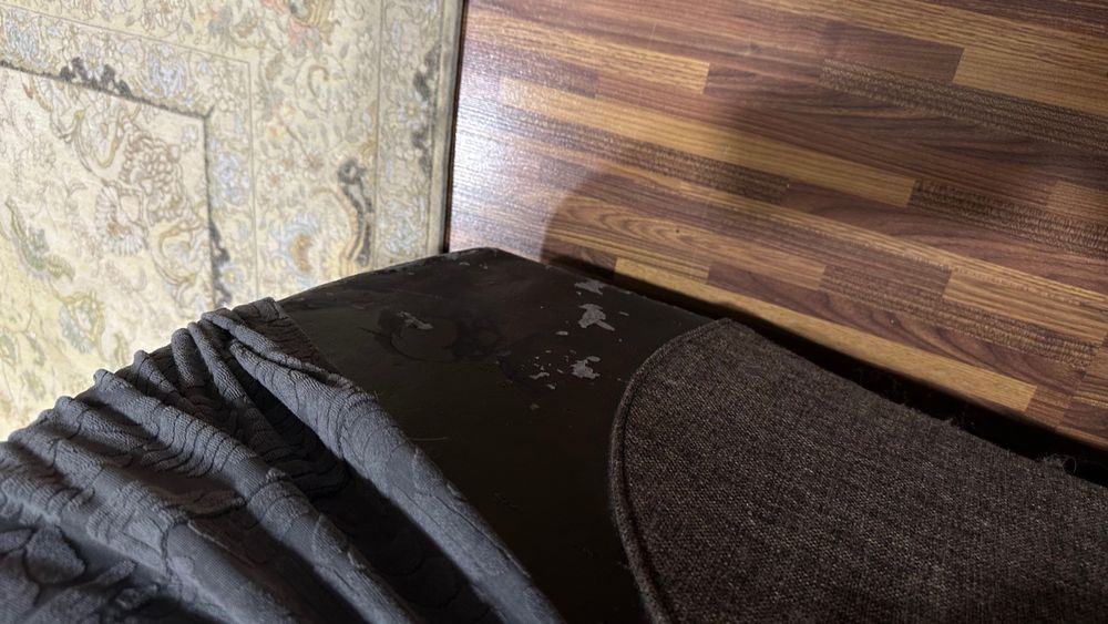 Диван прямой еврокнижка б/у