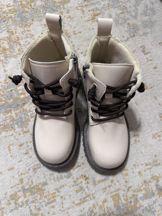 Ботинки на девочку демисезон