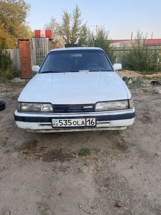 Продам машину Мазда626